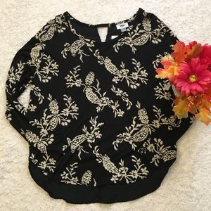 Old Navy Long Sleeve top